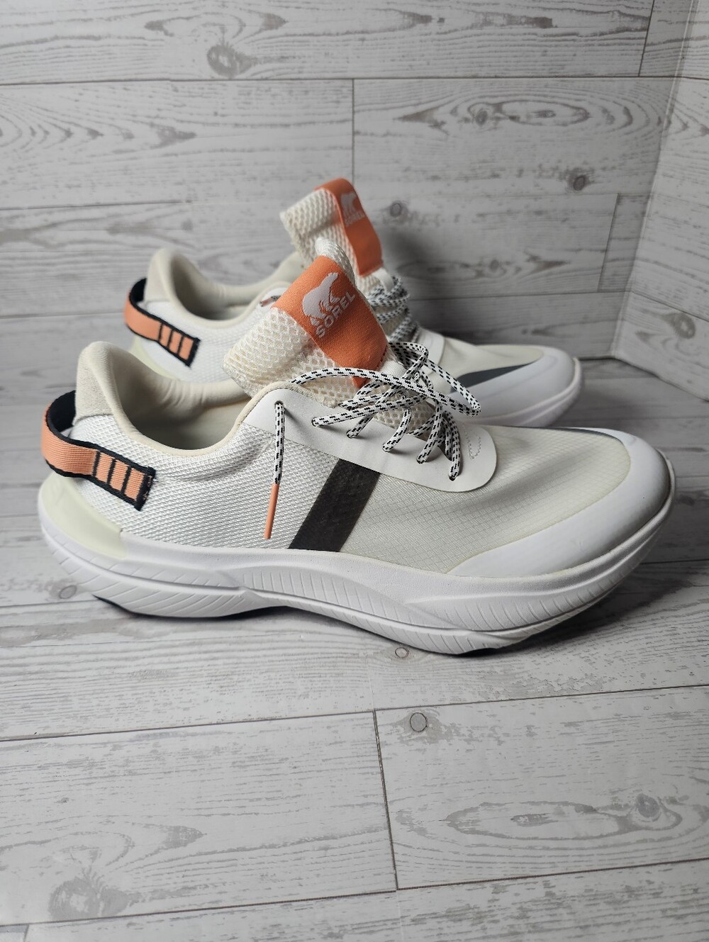 Sorel Kinetic Impact II Wonder Sneakers - Women's Size 10 - Sea Salt/Orange